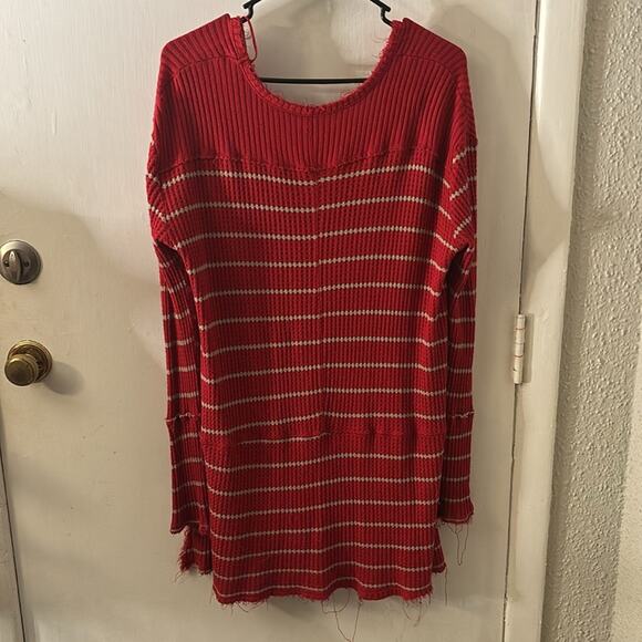 Free People Waffle Knit High Low Oversized S Red/Beige Nautical Cherry Girl Boho - Picture 6 of 12